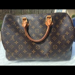 Louis Vuitton 35 Speedy Authentic: Great Condition